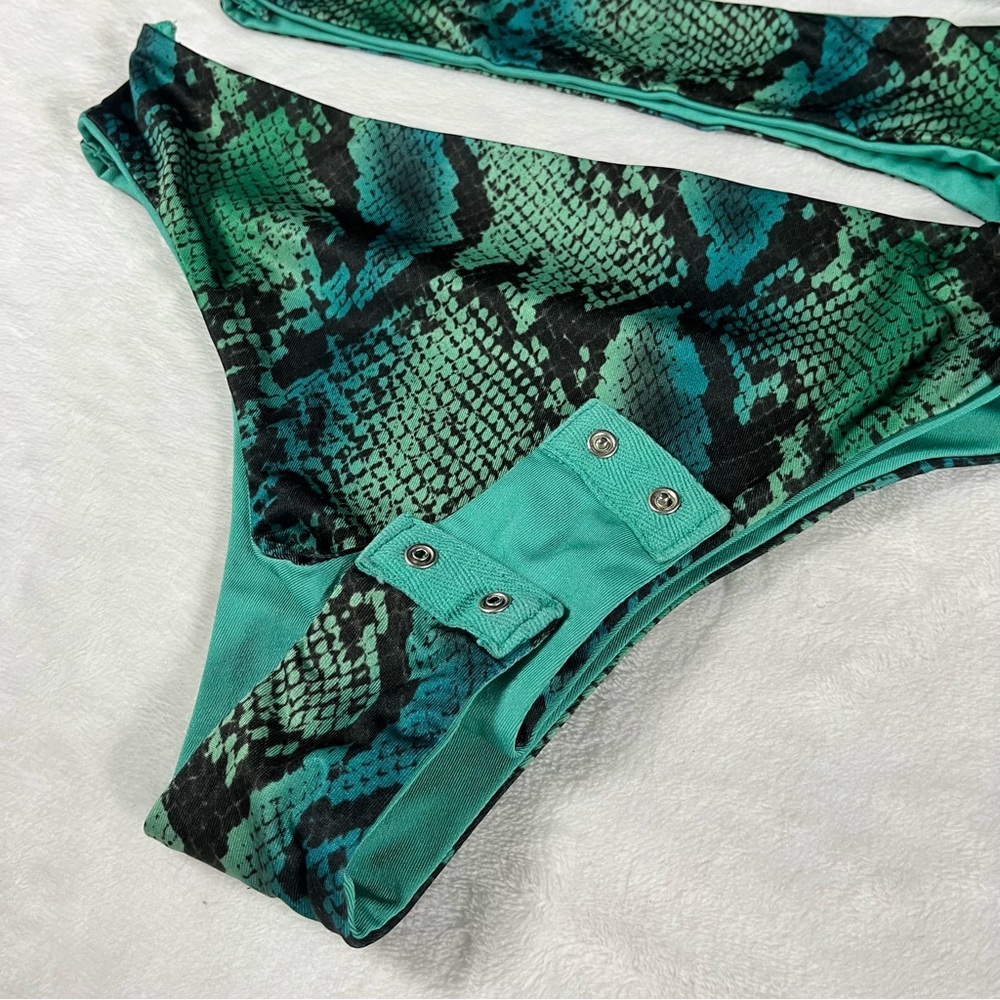 Superdown Gracie Green Black Python Snakeskin Cut… - image 6